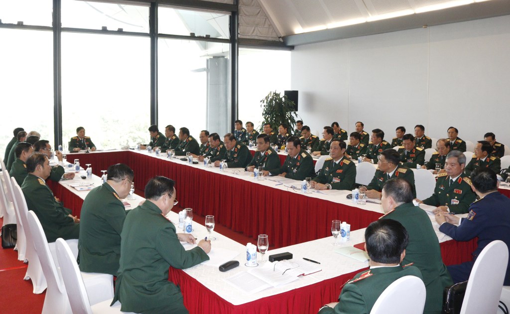 Đoàn đại biểu Quân đội do Đại tướng Ngô Xuân Lịch, Ủy viên Bộ Chính trị, Phó Bí thư Quân ủy Trung ương, Bộ trưởng Bộ Quốc phòng chủ trì.