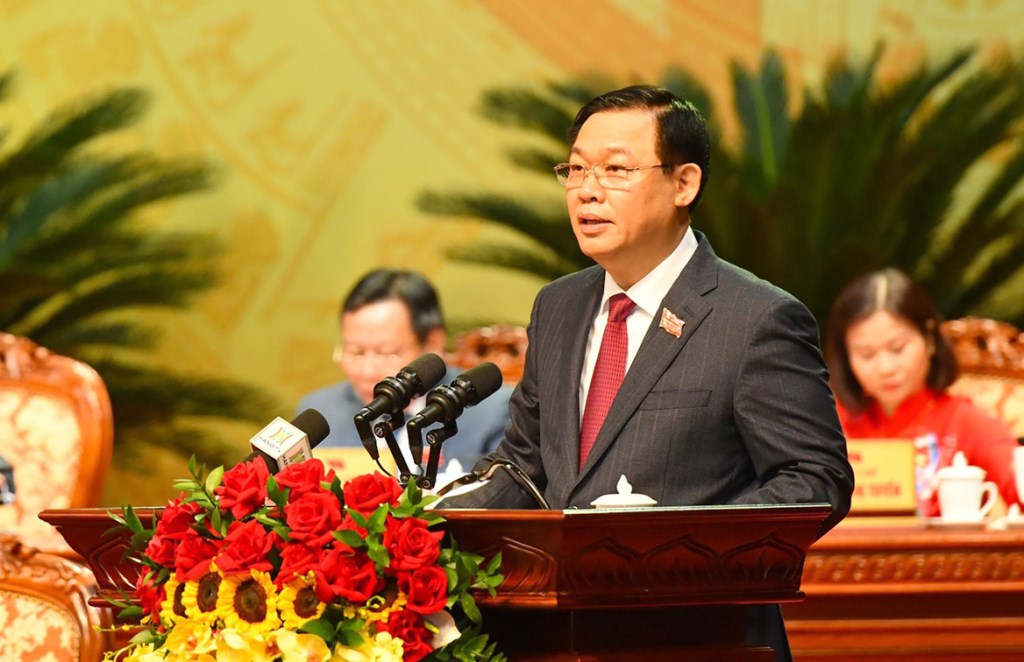Ủy viên Bộ Chính trị, Bí thư Thành ủy Hà Nội Vương Đình Huệ phát biểu khai mạc Đại hội.