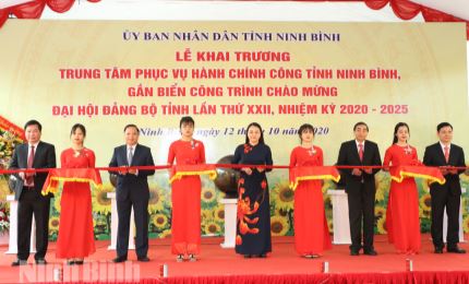 Ninh Bình: Gắn biển công trình chào mừng Đại hội Đảng bộ tỉnh