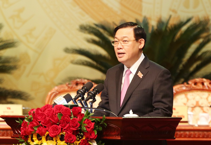 Bí thư Thành ủy Hà Nội Vương Đình Huệ phát biểu bế mạc Đại hội.