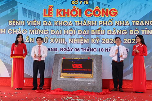 Lễ khởi công dự án Bệnh viện Đa khoa TP. Nha Trang chào mừng Đại hội Đảng bộ tỉnh Khánh Hòa lần thứ XVIII, nhiệm kỳ 2020 - 2025. (Ảnh: Văn Kỳ)