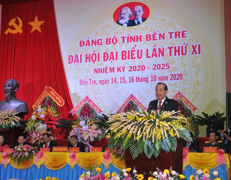 Đồng chí Trương Hòa Bình phát biểu chỉ đạo Đại hội