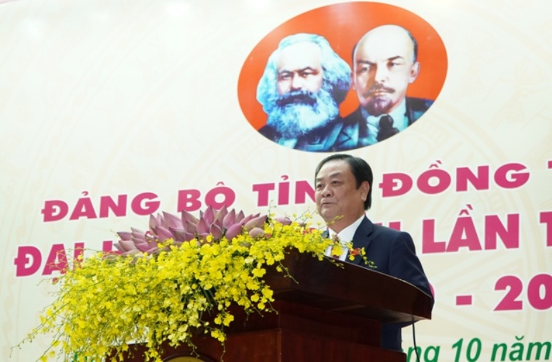 Đồng chí Lê Minh Hoan thay mặt Đoàn Chỉ tịch phát biểu bế mạc Đại hội