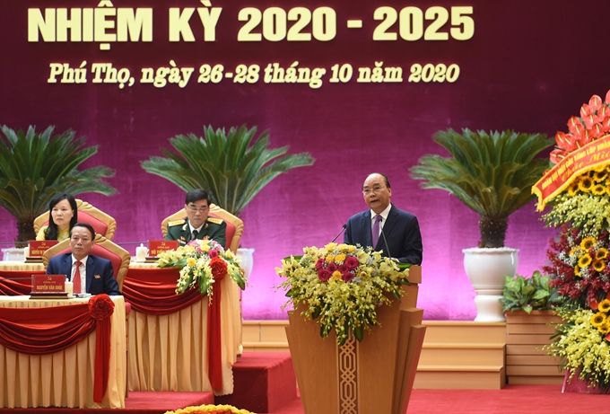 Thủ tướng Nguyễn Xuân Phúc phát biểu chỉ đạo tại Đại hội Đảng bộ tỉnh Phú Thọ nhiệm kỳ 2020-2025. (Ảnh: VGP/Quang Hiếu)