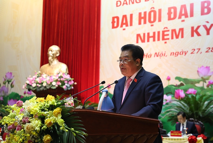 Đồng chí Sơn Minh Thắng, Ủy viên Trung ương Đảng, Bí thư Đảng ủy Khối các cơ quan Trung ương phát biểu khai mạc Đại hội.