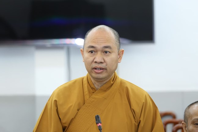 Thượng tọa Thích Đức Thiện, Phó Chủ tịch kiêm Tổng thư ký Hội đồng Trị sự Giáo hội Phật giáo Việt Nam.