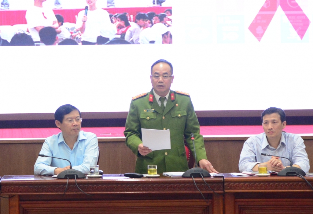 Phó Giám đốc Công an TP Hà Nội Nguyễn Thanh Tùng thông tin tại Hội nghị. (Ảnh: TA)