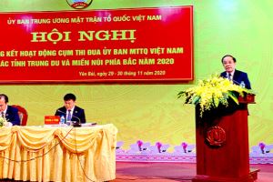 Đẩy mạnh phong trào thi đua hướng tới Đại hội XIII của Đảng