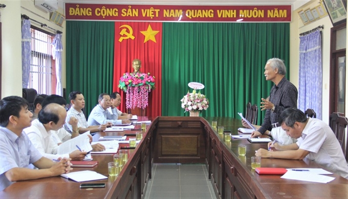 Các cơ quan tham mưu, giúp việc của Tỉnh ủy Đắk Nông trao đổi, thảo luận về giải pháp nâng cao chất lượng công tác kiểm tra, giám sát và phòng chống tham nhũng, lãng phí ở cơ sở.