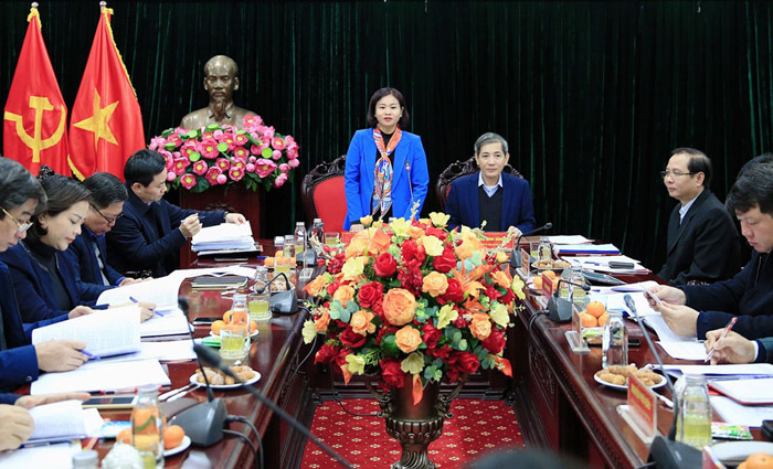Phó Bí thư Thường trực Thành ủy Hà Nội Nguyễn Thị Tuyến phát biểu tại hội nghị.