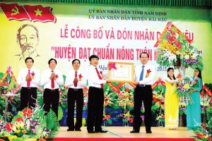 Nông thôn mới kiểu mẫu