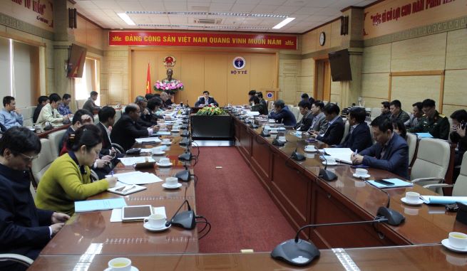 Bộ trưởng Bộ Y tế Nguyễn Thanh Long họp với các đơn vị liên quan về Kế hoạch diễn tập công tác y tế phục vụ Đại hội đại biểu toàn quốc lần thứ XIII của Đảng. (Ảnh: Lê Hảo)