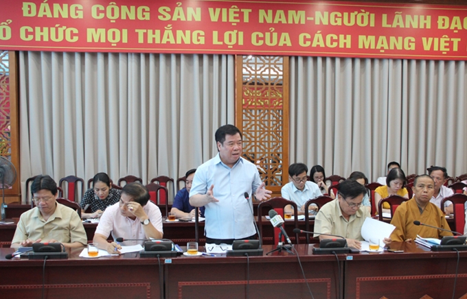 Nguyên Phó Giám đốc Học viện Chính trị quốc gia Hồ Chí Minh Nguyễn Viết Thảo góp ý tại Hội nghị. (Ảnh:TA)