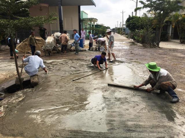 Xây dựng nông thôn mới luôn nhận được sự đồng tình, tích cực tham gia của các tầng lớn nhân dân huyện Đơn Dương.