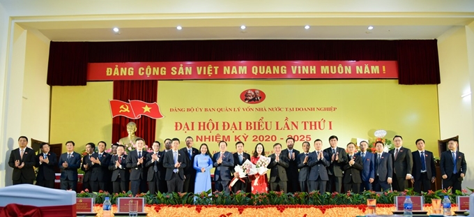 Ban Chấp hành Đảng bộ khóa II, nhiệm kỳ 2020-2025 ra mắt Đại hội.