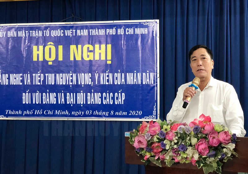 Phó Trưởng ban Tuyên giáo Thành ủy Tô Đại Phong phát biểu tại hội nghị. (Ảnh: thanhuytphcm.vn)