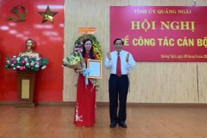 Trao Quyết định chuẩn y Bí thư Tỉnh ủy và bổ nhiệm Phó Bí thư Tỉnh uỷ Quảng Ngãi