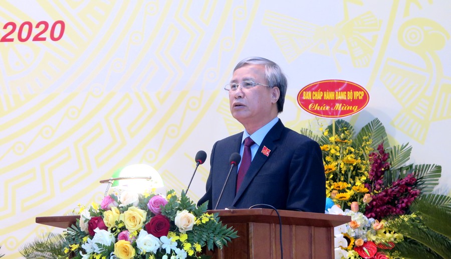 Đồng chí Trần Quốc Vượng, Ủy viên Bộ Chính trị, Thường trực Ban Bí thư  phát biểu chỉ đạo tại Đại hội.