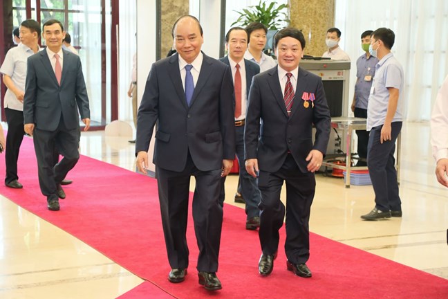 Thủ tướng Chính phủ Nguyễn Xuân Phúc tham dự Đại hội.