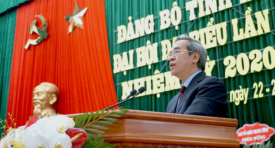 Đồng chí Nguyễn Văn Bình, Ủy viên Bộ Chính trị, Bí thư Trung ương Đảng, Trưởng Ban Kinh tế Trung ương phát biểu chỉ đạo Đại hội (Ảnh: Đình Tăng).