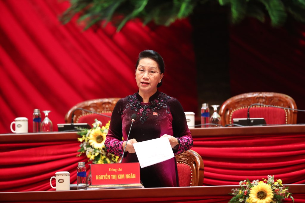 Đồng chí Nguyễn Thị Kim Ngân, Ủy viên Bộ Chính trị, Chủ tịch Quốc hội điều hành phiên họp trù bị.