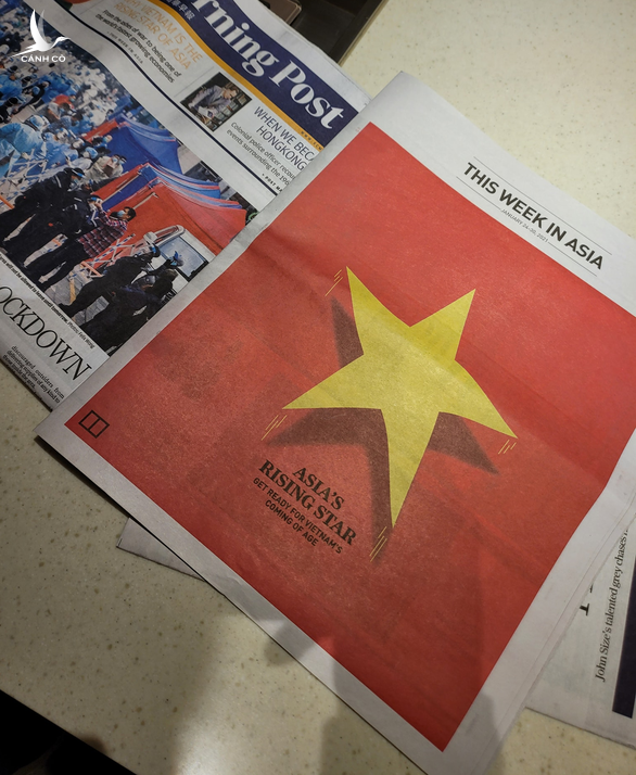 Báo Hong Kong in nguyên trang quốc kỳ Việt Nam, dành 6 trang viết về Đại hội Đảng XIII