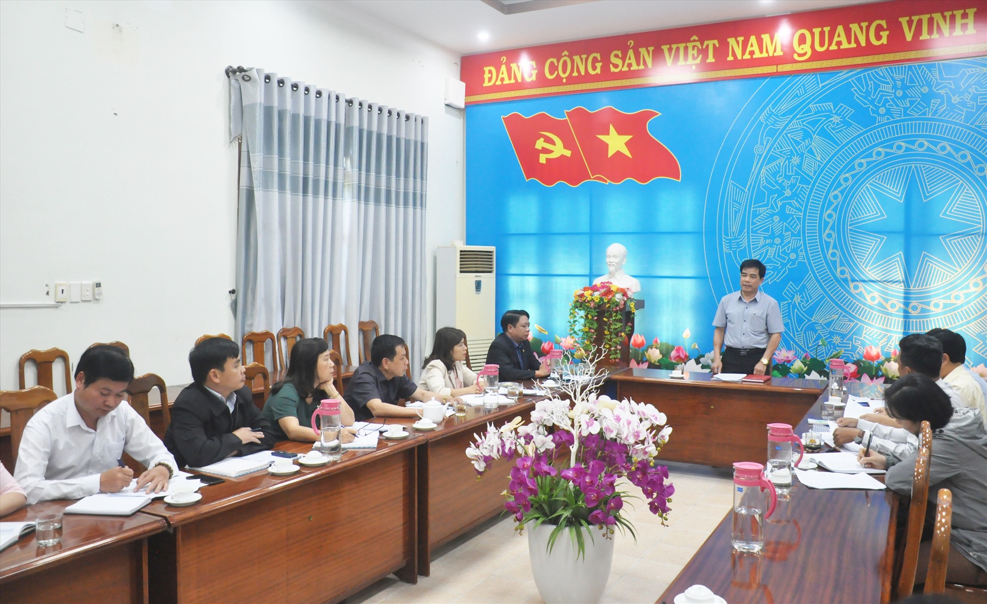 Trong giai đoạn 2021 – 2025, Đảng bộ Khối các cơ quan tỉnh Quảng Nam phấn đấu kết nạp 500 đảng viên vào Đảng  (Ảnh: Nguyên Đoan).