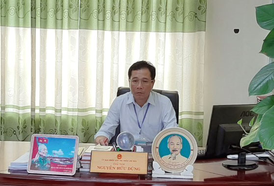 Đồng chí Nguyễn Hữu Dũng, Phó Bí thư Đảng uỷ, Chủ tịch UBND thị trấn Lao Bảo, huyện Hướng Hóa