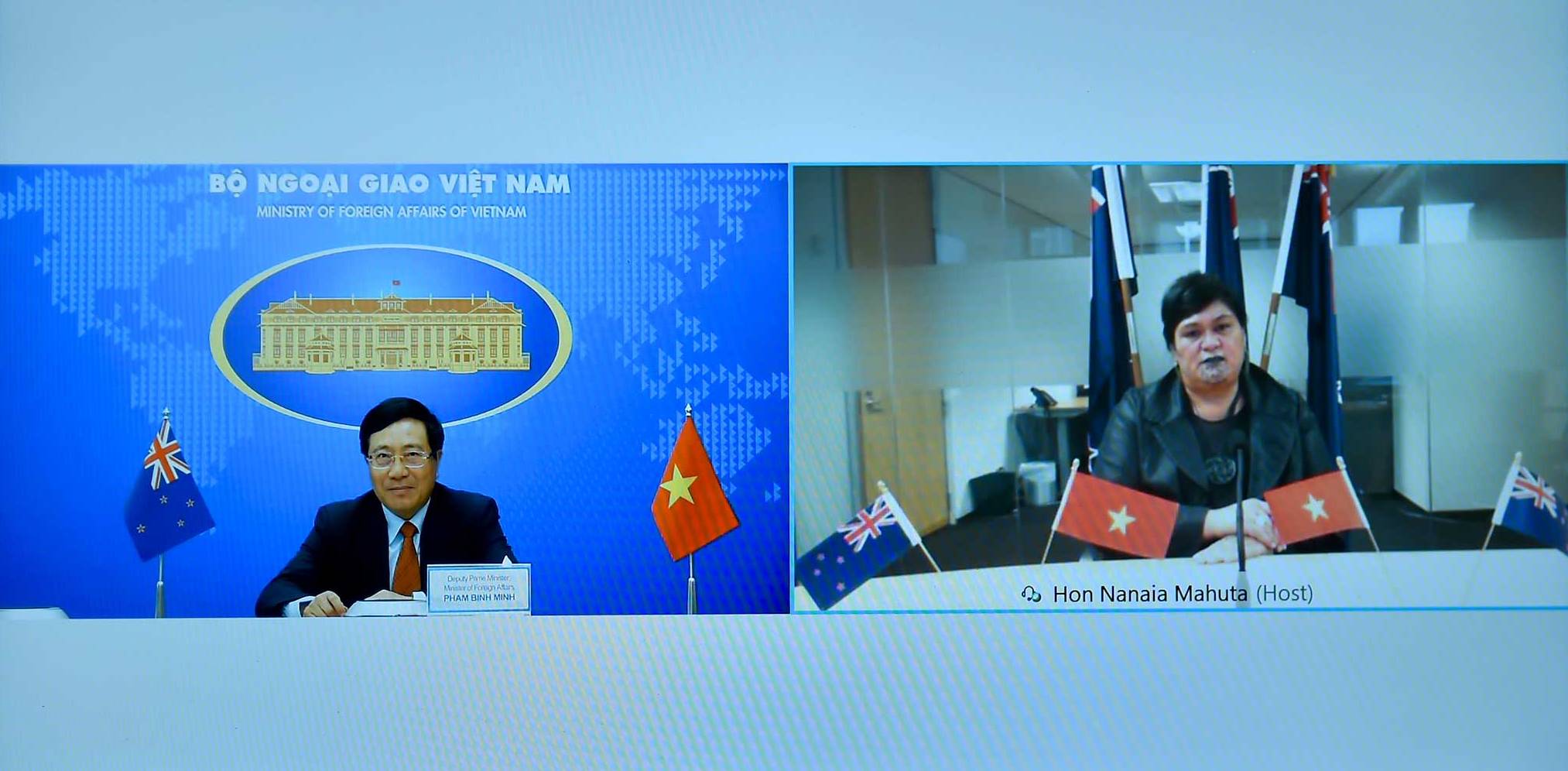 Phó Thủ tướng, Bộ trưởng Ngoại giao Phạm Bình Minh hội đàm trực tuyến với Bộ trưởng Ngoại giao Niu Di-lân Na-nai-a Ma-hu-ta