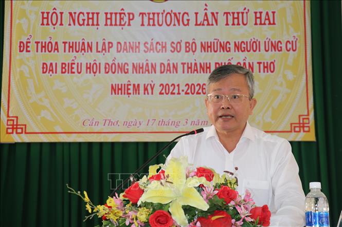 Đại diện Ủy ban MTTQ Việt Nam thành phố Cần Thơ phát biểu tại Hội nghị. (Ảnh: TTXVN)