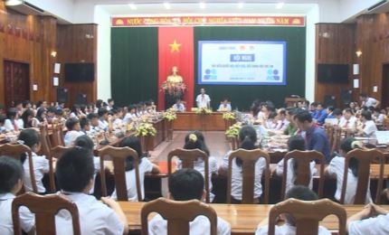 Đoàn đại biểu Quốc hội tỉnh Quảng Bình tiếp xúc, đối thoại với trẻ em