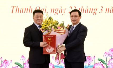 Bí thư Thành ủy Hà Nội trao quyết định về công tác cán bộ