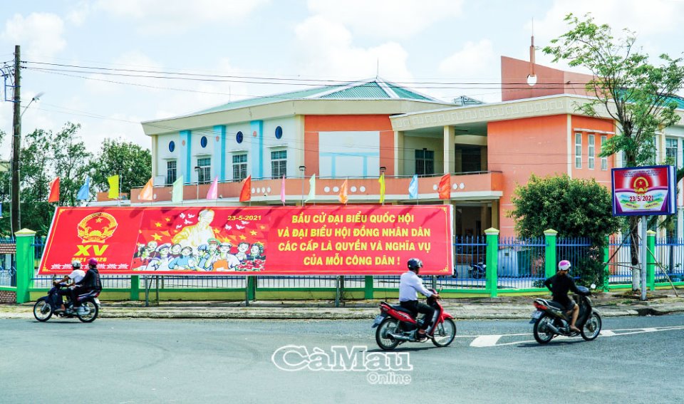 Công tác tuyên truyền về bầu cử được triển khai đồng loạt, tích cực ở Cà Mau (Ảnh: baocamau.com)