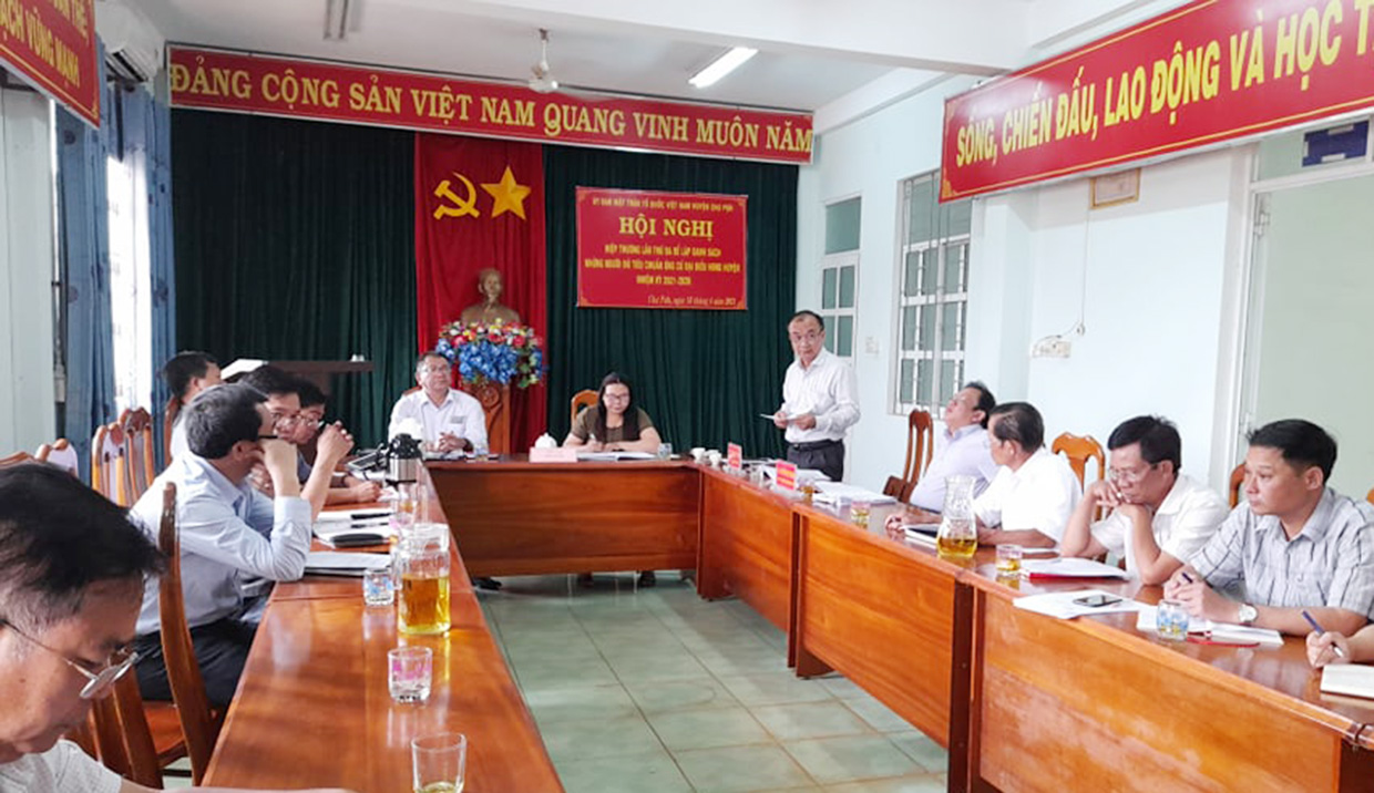 Hội nghị hiệp thương lần thứ 3 do Ủy ban MTTQ Việt Nam huyện Chư Pưh tổ chức. (Ảnh: Nguyễn Hiền)