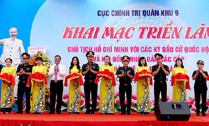 Triển lãm “Chủ tịch Hồ Chí Minh với các kỳ bầu cử Quốc hội và HĐND các cấp”