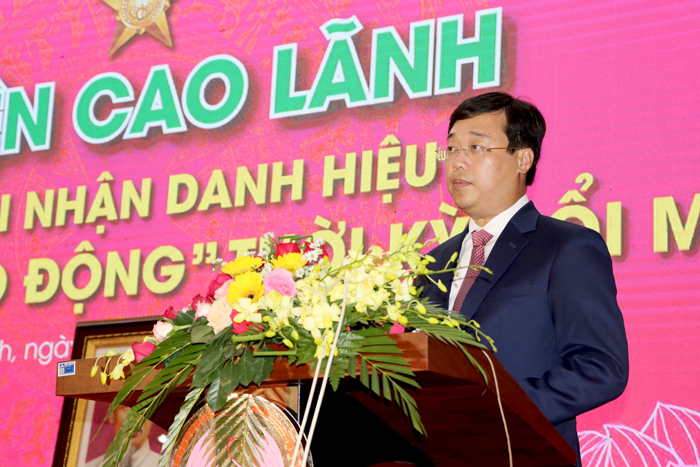 Đồng chí Lê Quốc Phong, Bí thư Tỉnh ủy phát biểu tại buổi Lễ (Ảnh: Nguyệt Ánh)