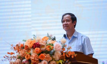 Bộ trưởng Bộ GD&ĐT tiếp xúc cử tri đơn vị bầu cử số 6, TP Hà Nội